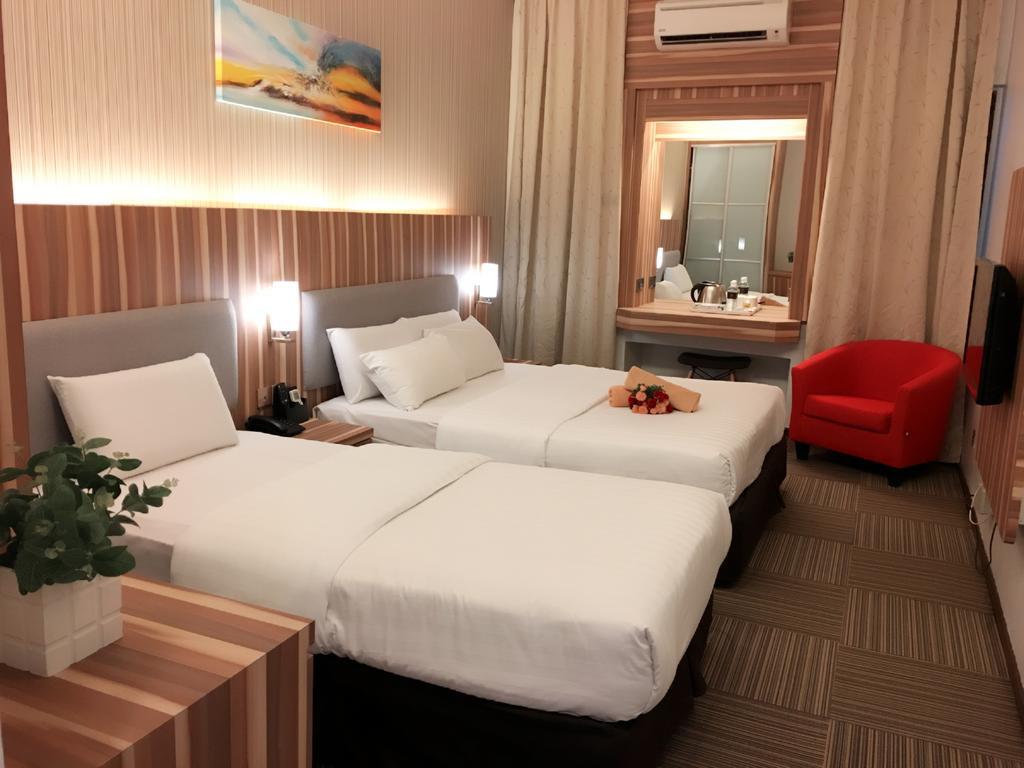 The Landmark Hotel Batu Pahat Exterior foto